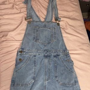 Size small adjustable overalls